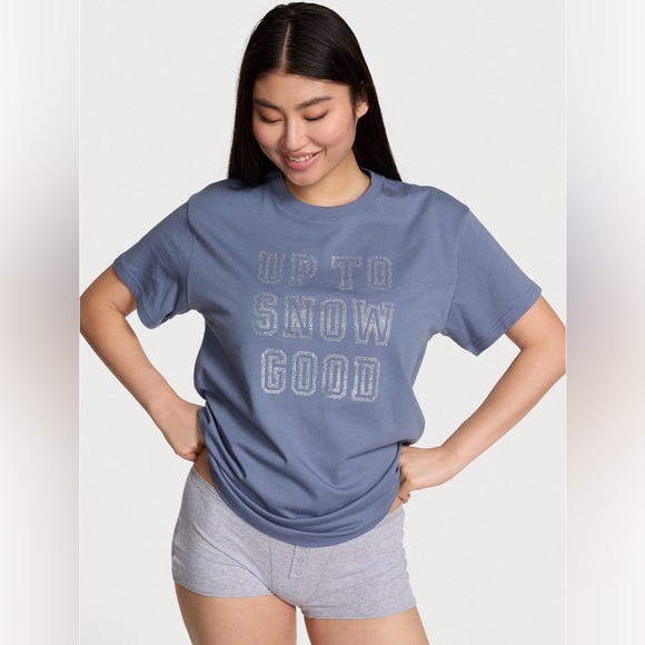 PINK Victoria's Secret Tops - VS PINK LIMITED EDITION CAMPUS COTTON TEE